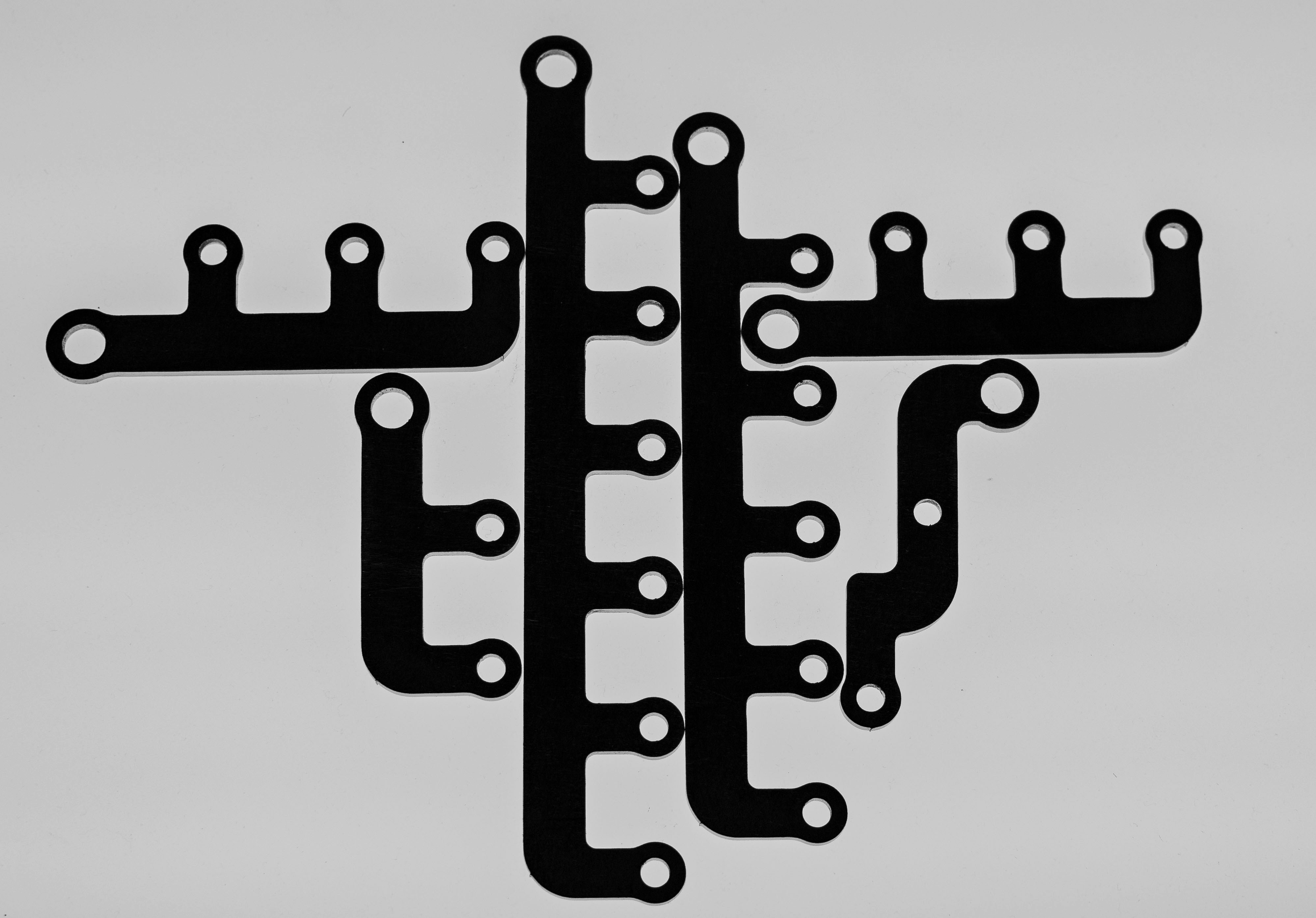 IoT機器の内部構造を示す模式図で、ハードウェア・ミドルウェア・アプリケーションの3層構造を可視化したもの